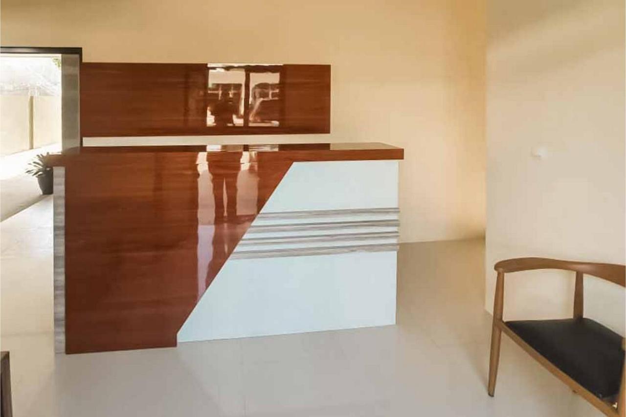 Jatiwangi Syariah Guest House Mitra Reddoorz Majalengka Zewnętrze zdjęcie